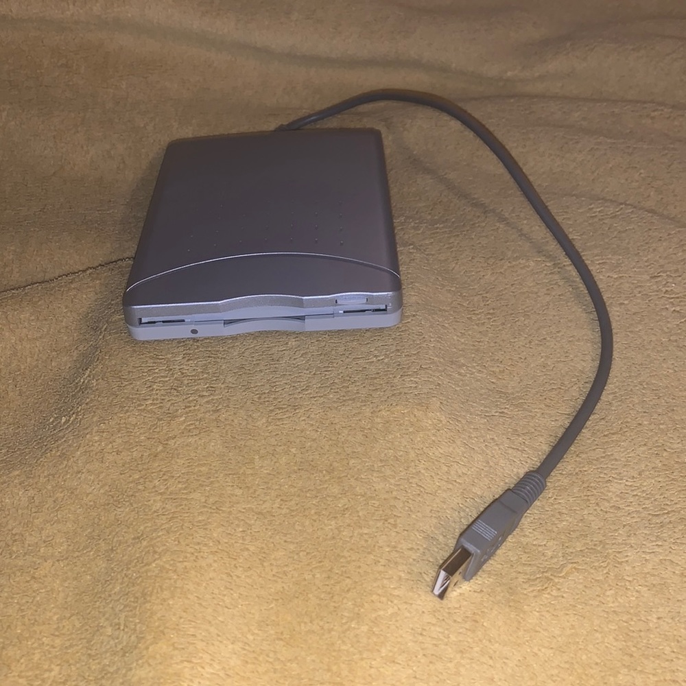 USB floppy disk drive